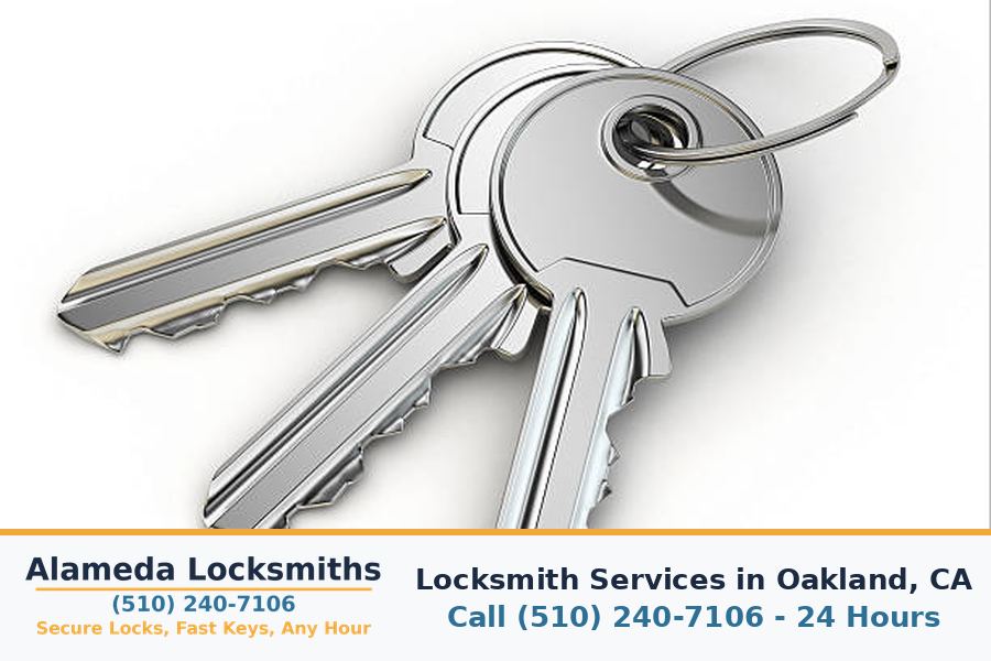Replacement keys cut on site for a customer in Oakland, CA